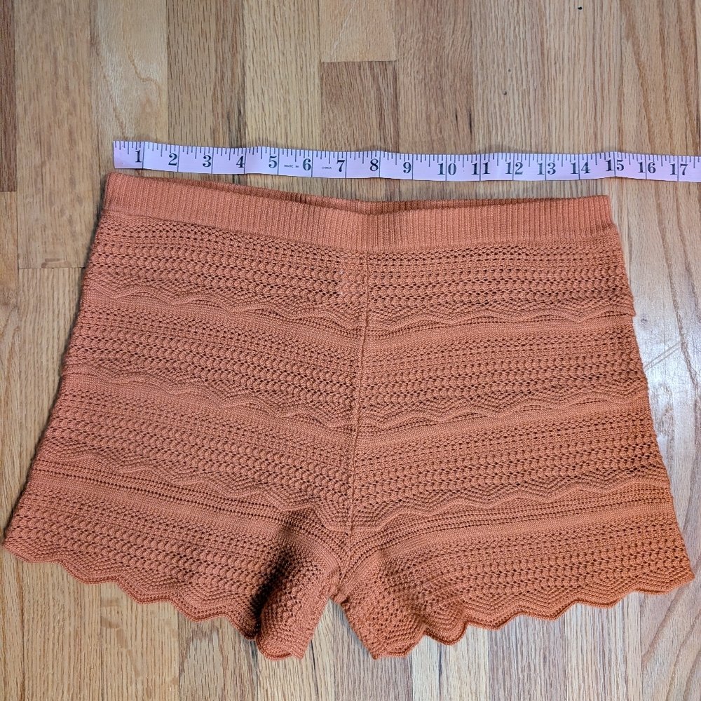 J Crew Knit Crochet Scalloped Shorts
